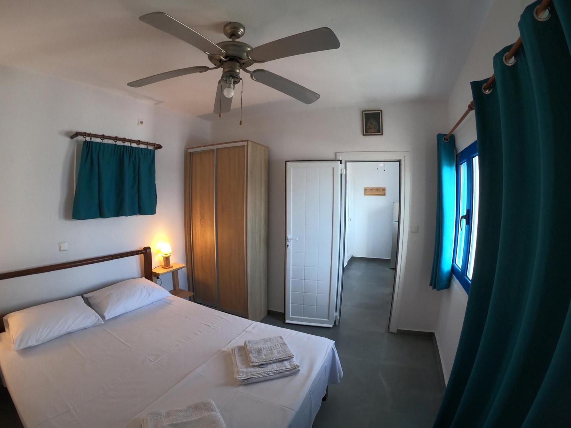 Agias Pelagias Little Beach House Agia Pelagia  Экстерьер фото